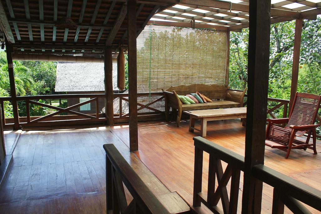 Easy Surf Dacha Hotel Canggu  Luaran gambar