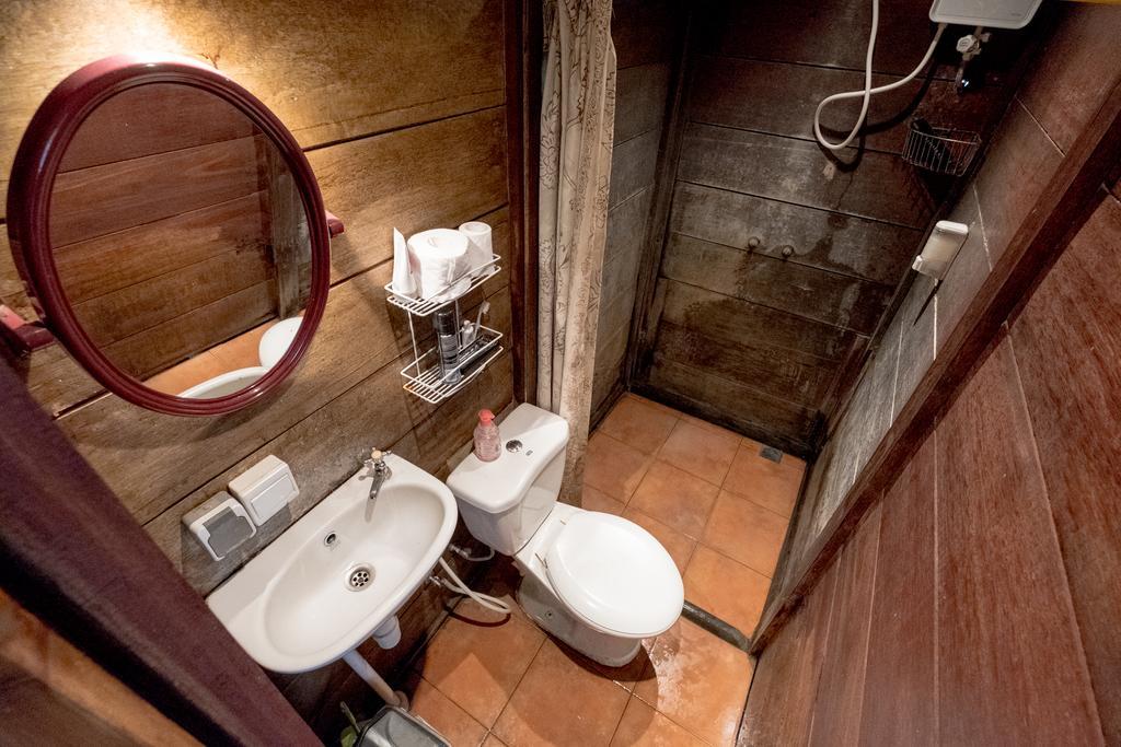 Easy Surf Dacha Hotel Canggu  Bilik gambar