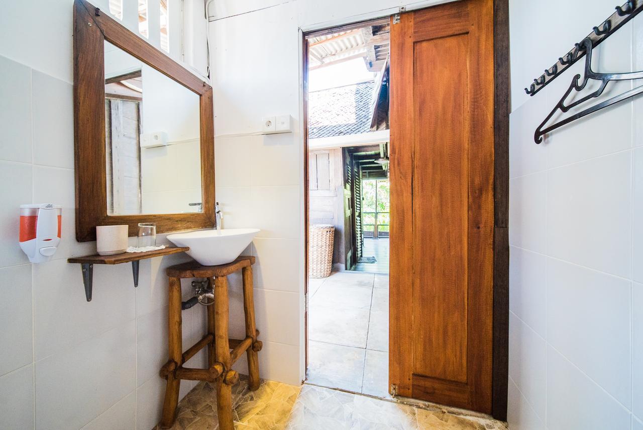 Easy Surf Dacha Hotel Canggu  Luaran gambar