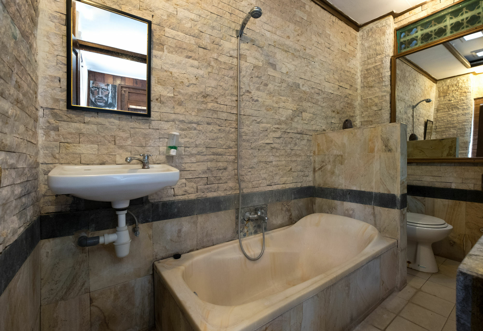 Easy Surf Dacha Hotel Canggu  Luaran gambar